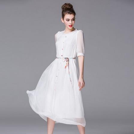 大码收腰连衣裙分享图片：连衣裙华丽丽的女王范