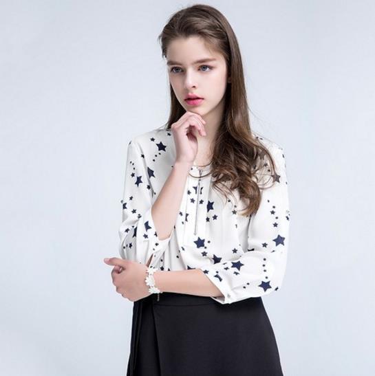 黑白雪纺衫怎么搭配短裤:6款雪纺衫美出新高度 黑白雪纺衫怎么搭配短裤:6款雪纺衫美出新高度