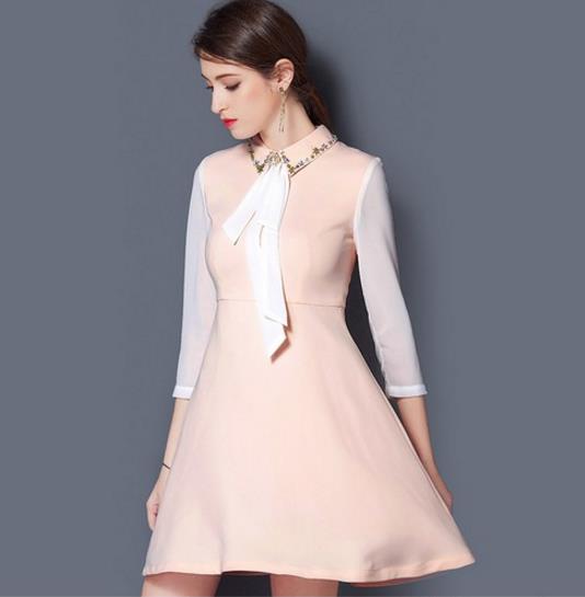 收腰显瘦连衣裙怎么搭配:教你连衣裙时尚穿搭 收腰显瘦连衣裙怎么搭配:教你连衣裙时尚穿搭