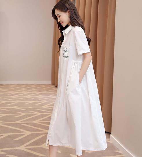 刺绣衬衫裙怎么搭配最时髦：衬衫裙让夏季多姿多彩