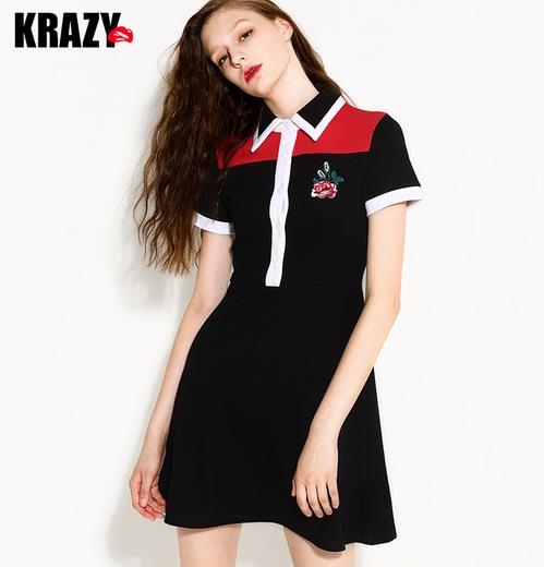 刺绣衬衫裙怎么搭配最时髦：衬衫裙让夏季多姿多彩