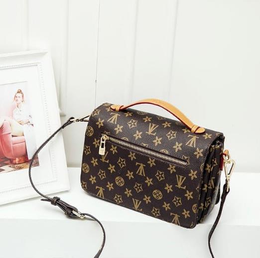 2017新款简约链条包：女士链条包推荐