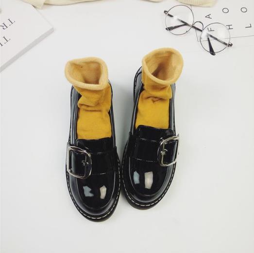 女士复古小皮鞋新款2017：小皮鞋完美国际范儿