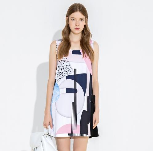 印花连衣裙2017新款推荐：连衣裙才是夏天的姿态