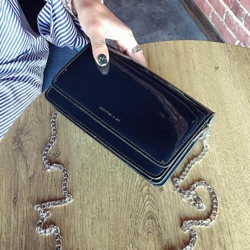 韩版宽松连衣裙2017：女士宽松连衣裙推荐（图）