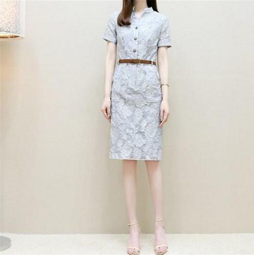 今年早秋新款连衣裙:女士连衣裙优雅还减龄(图) 今年早秋新款连衣裙:女士连衣裙优雅还减龄(图)