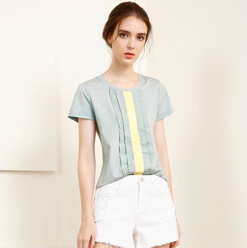 T恤搭配牛仔裤最好看：T恤百搭单品分享（图）