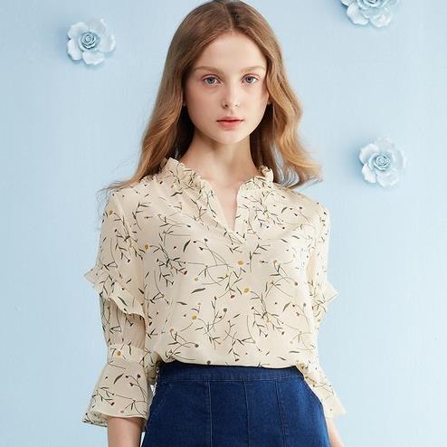 短裙怎么搭配雪纺衫：教你雪纺衫最火穿搭