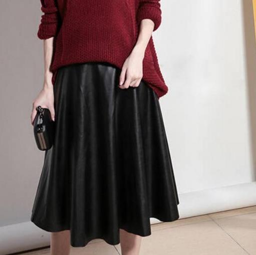 鱼尾小皮裙怎么搭配上衣：5款性感显瘦凹出好身材