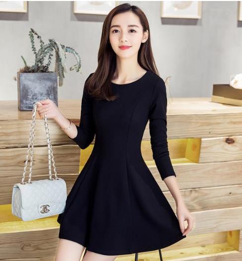 5款修身显瘦a字裙怎么打配外套:演绎优雅气质 5款修身显瘦a字裙怎么打配外套:演绎优雅气质