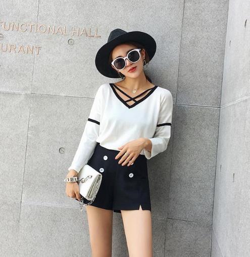 5款时尚亮眼的拼色针织衫搭配：打造性感迷人（图）