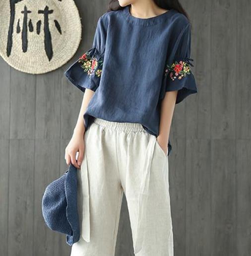 民族风格的棉麻印花T恤:时尚百搭T恤推荐(图) 民族风格的棉麻印花T恤:时尚百搭T恤推荐(图)