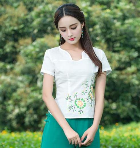 民族风格的棉麻印花T恤：时尚百搭T恤推荐（图）