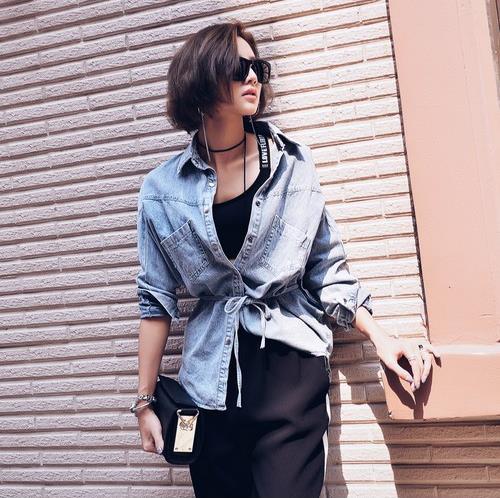 紧身裤搭配镂空V领OL衬衫：凸显铿锵利落大气（图）