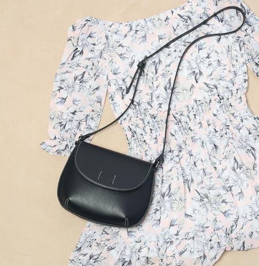 简约时髦又百搭的菱格链条斜挎包:装点你一夏(图) 简约时髦又百搭的菱格链条斜挎包:装点你一夏(图)