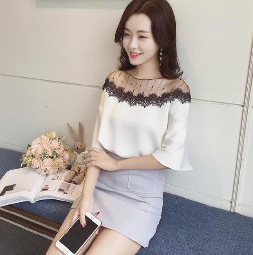 一字领露肩雪纺衫怎么搭配裙装:凸显少女俏皮感 一字领露肩雪纺衫怎么搭配裙装:凸显少女俏皮感