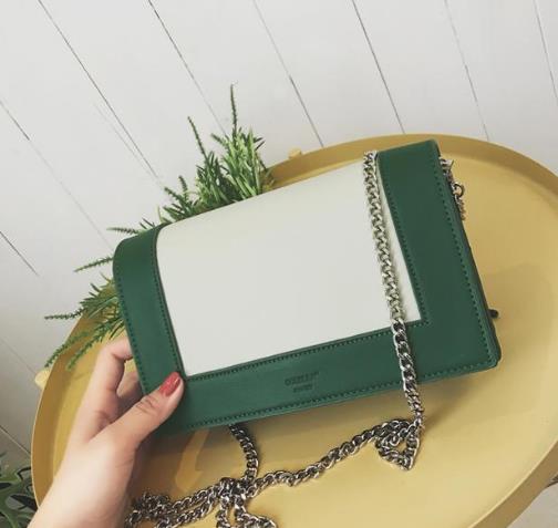 今年最流行的5款百搭斜挎包：大方简约斜挎包（图）