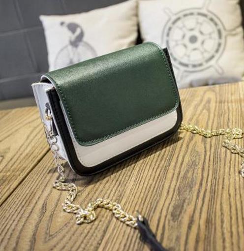 今年最流行的5款百搭斜挎包：大方简约斜挎包（图）