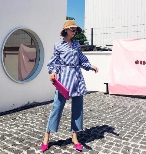 竖条纹印花衬衫的多种搭配:5款衬衫休闲味十足 竖条纹印花衬衫的多种搭配:5款衬衫休闲味十足