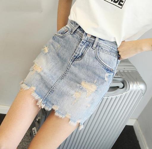 破洞包臀毛边牛仔裙只能搭配才好看:时尚感爆棚 破洞包臀毛边牛仔裙只能搭配才好看:时尚感爆棚