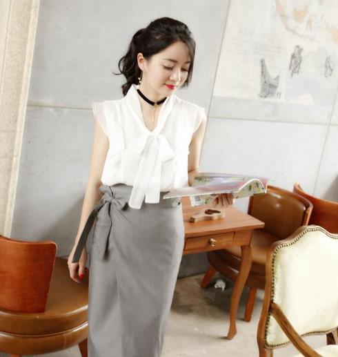 5款时尚无袖荷叶边雪纺衬衫：显瘦百搭雪纺衫推荐