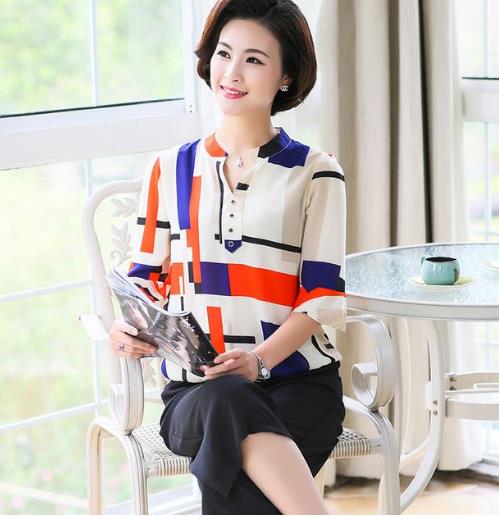 时尚中袖阔腿裤套装搭配：时髦减龄套装推荐（图）