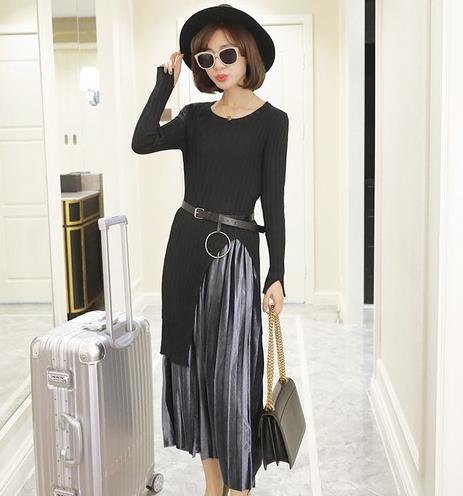 链条包搭配喇叭袖荷叶边镂空毛衣裙:时尚性感分享 链条包搭配喇叭袖荷叶边镂空毛衣裙:时尚性感分享