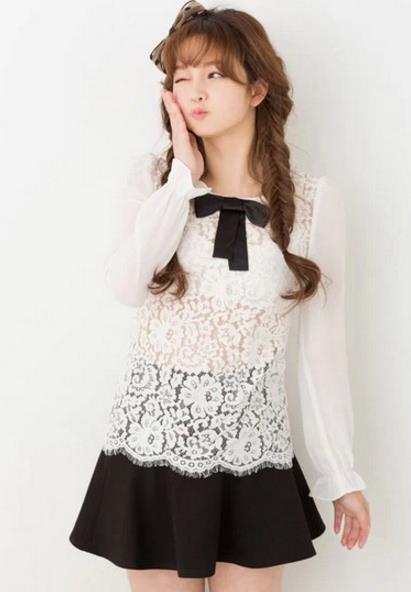 高腰过膝荷叶边一步裙怎么搭配上衣:性感十足(图) 高腰过膝荷叶边一步裙怎么搭配上衣:性感十足(图)