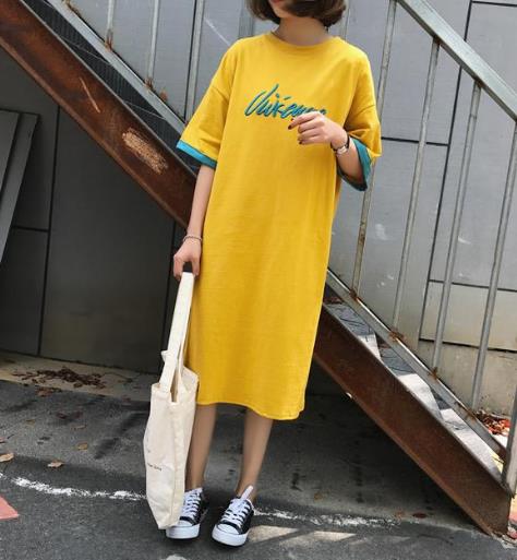 微胖MM搭配荷叶边连衣裙：5款显瘦连衣裙分享（图）