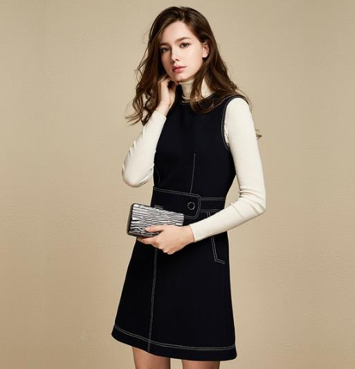 雪纺衫搭配贴花针织无袖裙:打造青春活力(图) 雪纺衫搭配贴花针织无袖裙:打造青春活力(图)