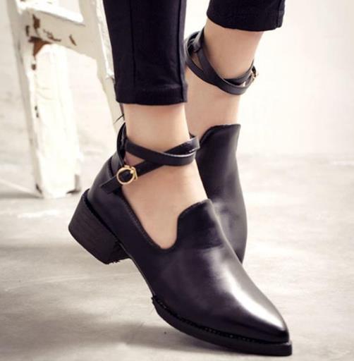 舒适又百搭的尖头小皮鞋：让你美美的过凉秋（图）