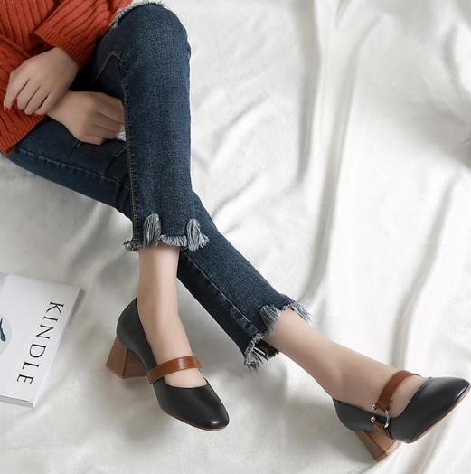 百搭早秋小皮鞋分享：小皮鞋让你美美的过凉秋