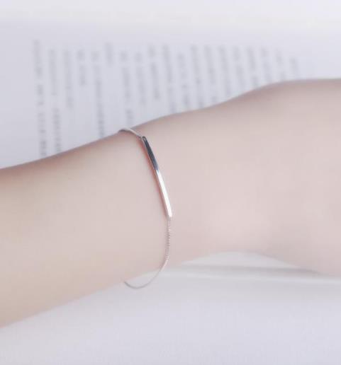 纯银多层圈细手链搭配：淑女风范手链推荐（图）