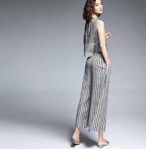 条纹亚麻阔腿裤两件套新体验：让青春再多些质感