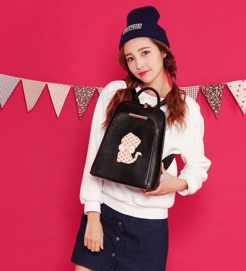 日韩简约卡通背包搭配:乖巧甜美背包推荐(图) 日韩简约卡通背包搭配:乖巧甜美背包推荐(图)