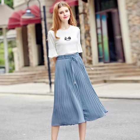 2017流行什么裤子：这6款荷叶边阔腿九分裤才最火