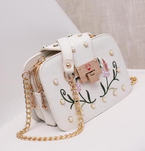 2017年新上市女包流行概念：最值得收入囊中的都在这