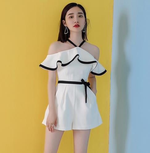 穿腻了连衣裙：来波大翻领印花连体裤换换风格吧（图）