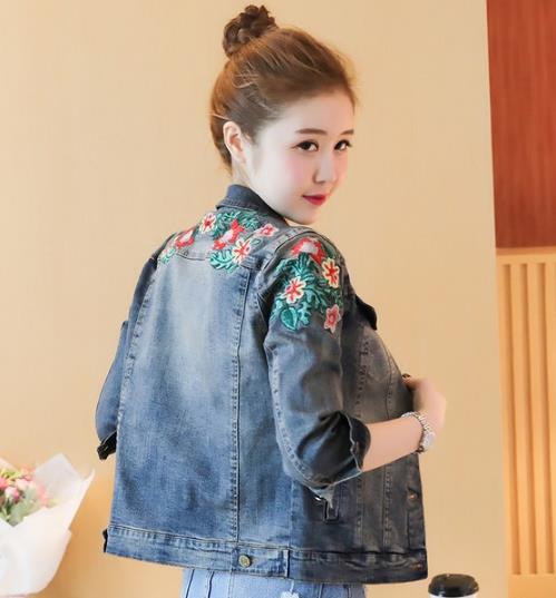 小个子女生穿超短款外套:显高显瘦外套推荐(图) 小个子女生穿超短款外套:显高显瘦外套推荐(图)