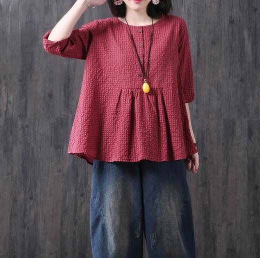 腰粗的MM棉麻上衣搭配：显瘦棉麻上衣时尚百搭