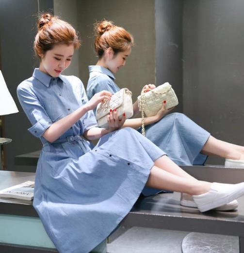 今夏最时髦的几款牛仔衬衫连衣裙:好穿又时髦(图) 今夏最时髦的几款牛仔衬衫连衣裙:好穿又时髦(图)