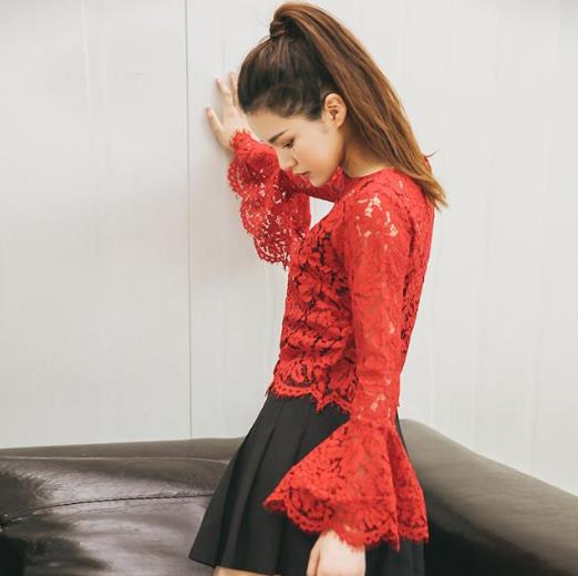 蕾丝长袖怎么搭配短裤：这样穿立马好身材（图）