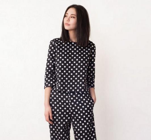 一字领吊带休闲纯棉睡衣：性感又不失小可爱（图）