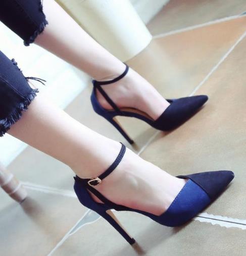 小个子穿这几款尖头条纹高跟鞋：轻松打造大长腿（图）