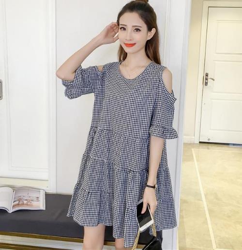 5款夏季新款短袖露肩边连衣裙搭配:展现迷人气息 5款夏季新款短袖露肩边连衣裙搭配:展现迷人气息