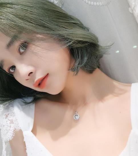 纯银简约甜美锁骨项链：5款项链打造优雅女人味（图）