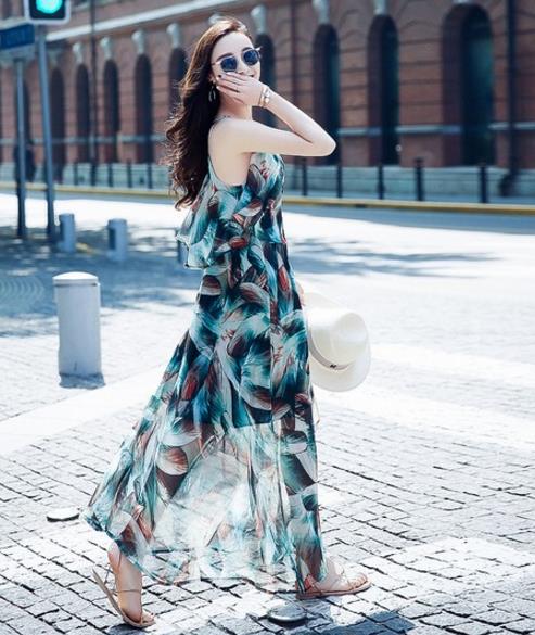 休闲大摆V领长裙搭配:经典不俗气V领长裙分享(图) 休闲大摆V领长裙搭配:经典不俗气V领长裙分享(图)