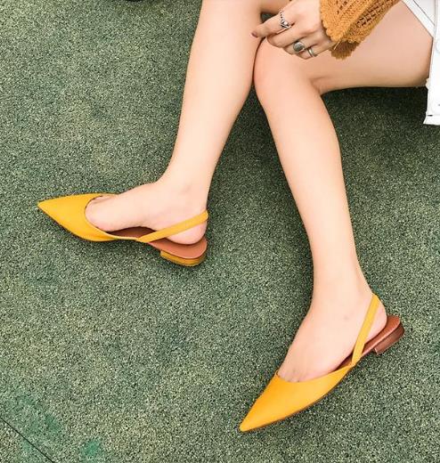 这些尖头低跟单鞋照样能穿出“女神”：6款单鞋分享