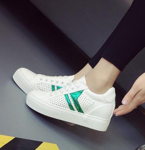 新款透气圆头单鞋内增高搭配：6款单鞋打造大长腿