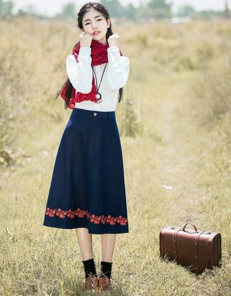 毛呢半身裙搭配什么鞋子:6种穿搭恰到好处 毛呢半身裙搭配什么鞋子:6种穿搭恰到好处